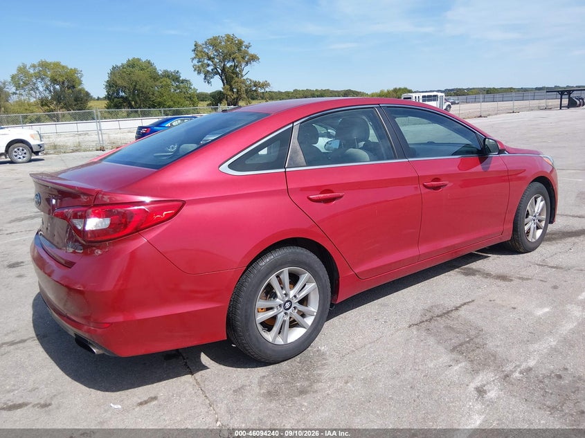 Vin: 5npe24af2hh532911, lot: 46593847, hyundai sonata 20174