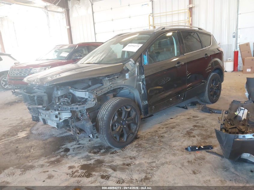 Vin: 1fmcu9j99hue79182, lot: 46593880, ford escape titanium 20172
