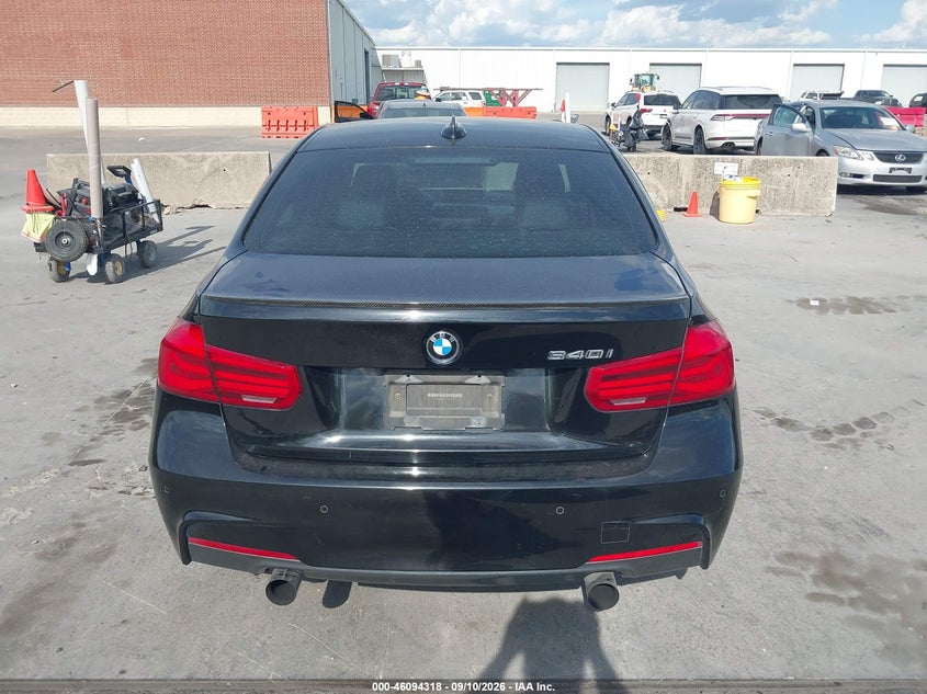 BMW 340I - zdjęcie 16
