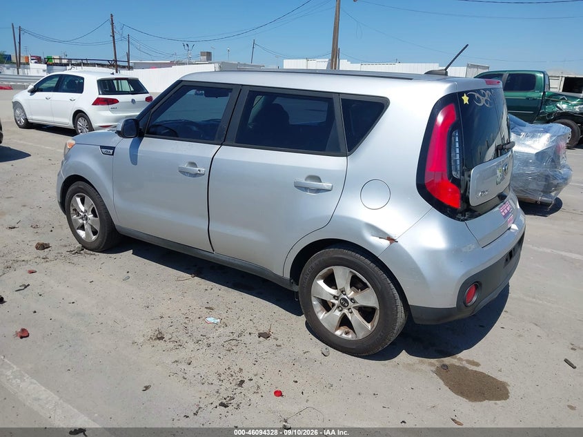 2018 KIA SOUL auction photo 3