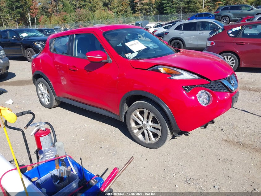 2015 NISSAN JUKE S