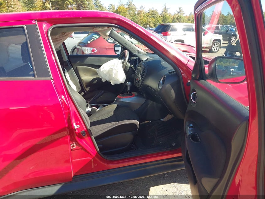 2015 NISSAN JUKE S · Фото 5
