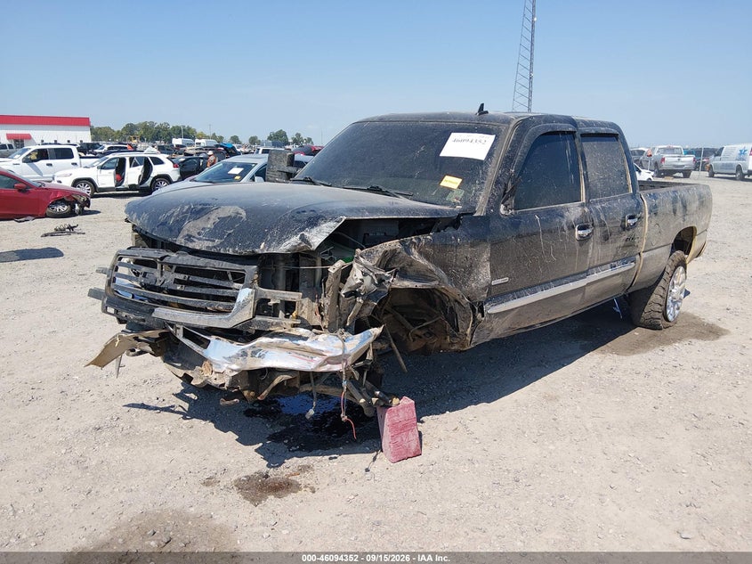 2007 GMC Sierra, All Over, IAAI, VIN 1GTHK23D17F120243 — photo 2