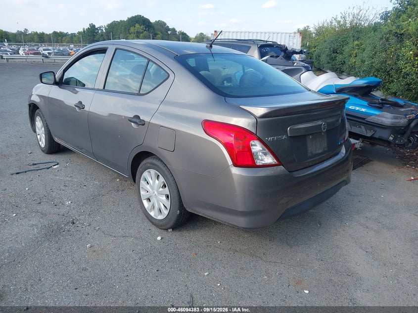 2016 NISSAN VERSA auction photo 3