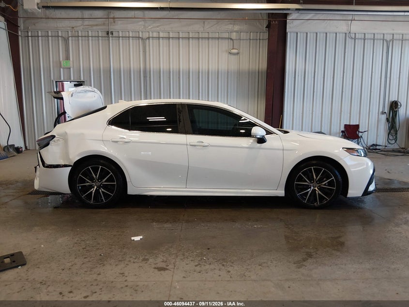TOYOTA CAMRY - zdjęcie 14