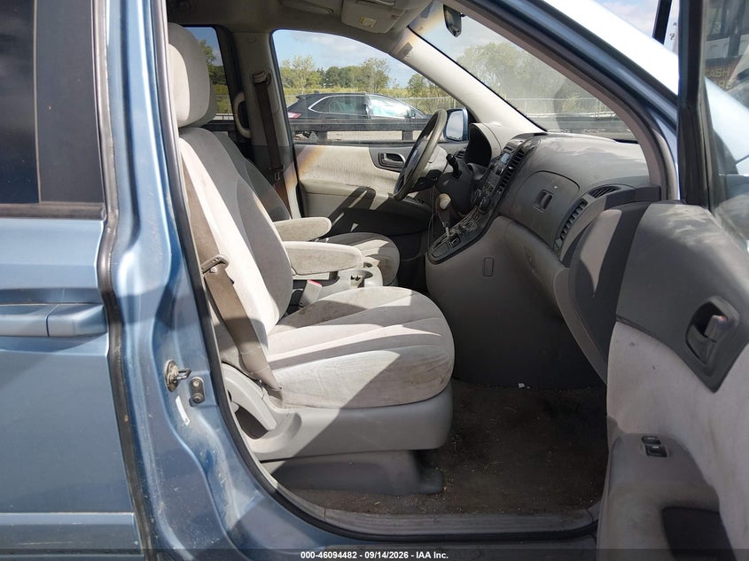 2006 KIA SEDONA auction photo 5