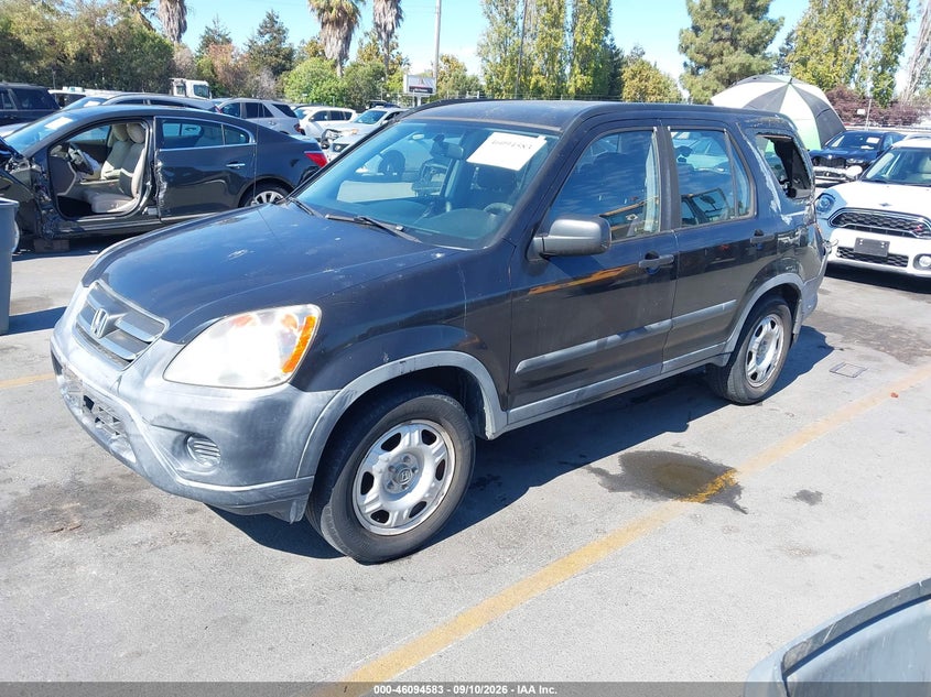 2005 Honda CR-V, Normal Wear & Tear, IAAI, VIN JHLRD68595C020383 — photo 2