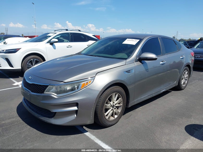 Vin: 5xxgt4l32jg196767, lot: 46594232, kia optima lx 20182