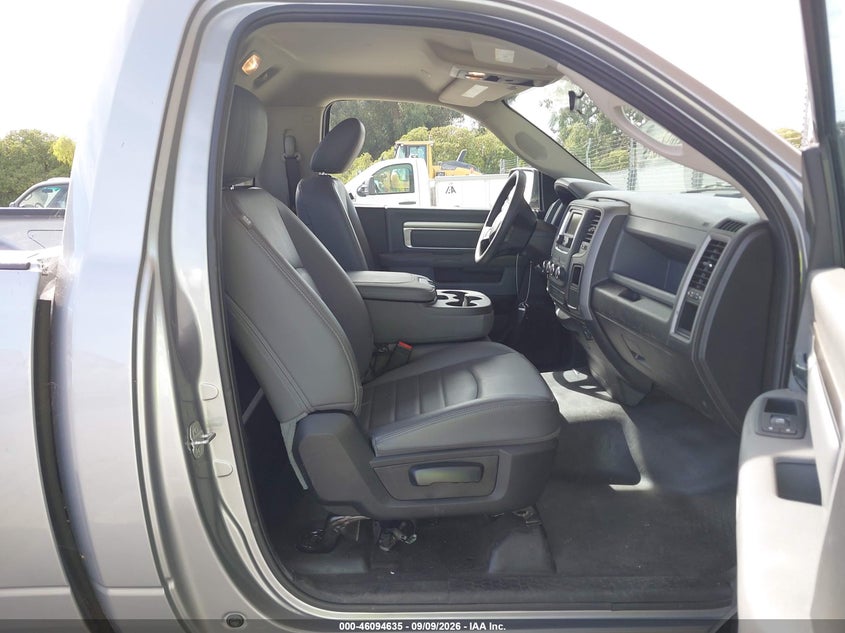 RAM 1500 CLASSIC 2019 VIN 3C6JR6DG6KG622287