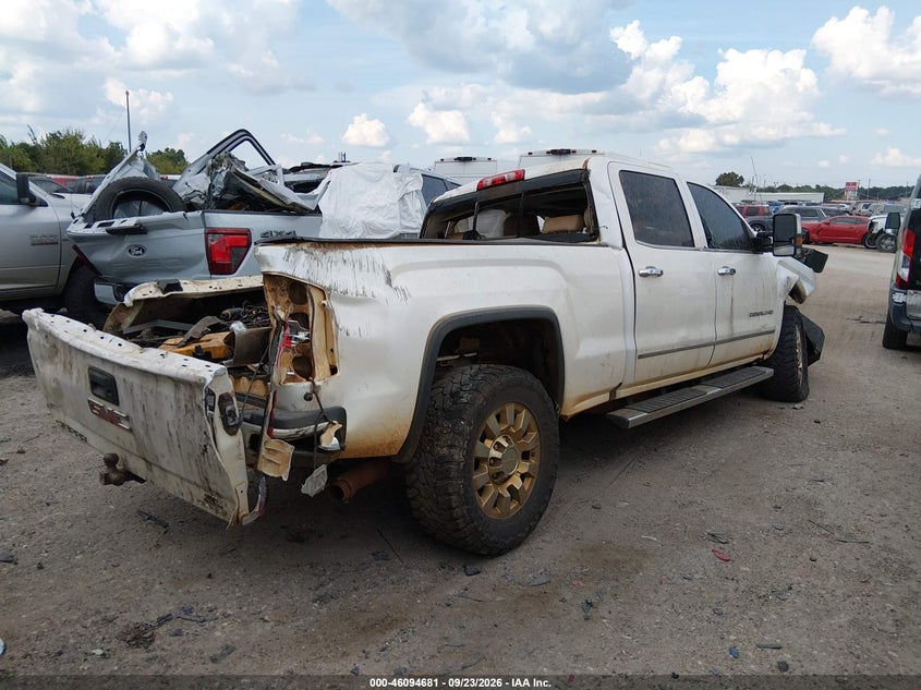 2018 GMC SIERRA 2500HD DENALI · Фото 4