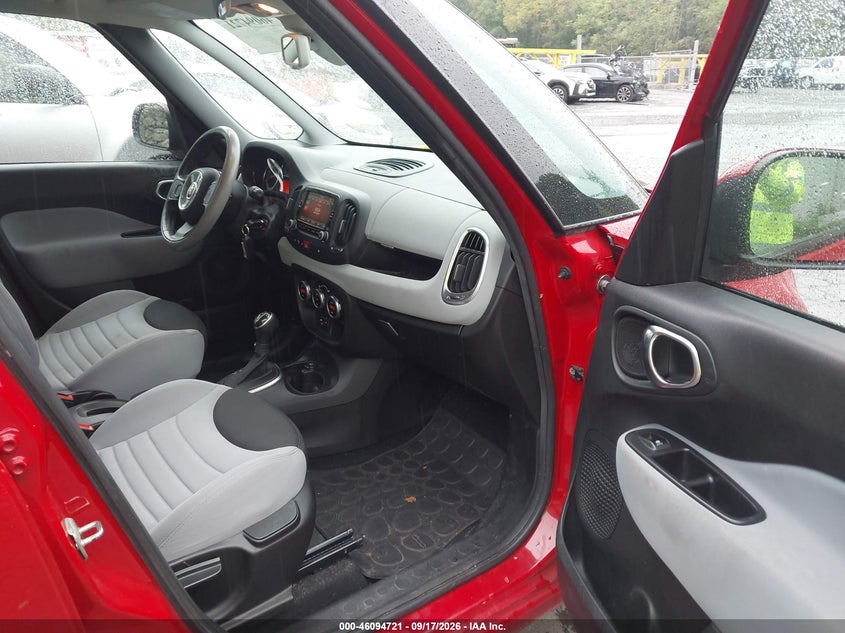 2014 FIAT 500L auction photo 5