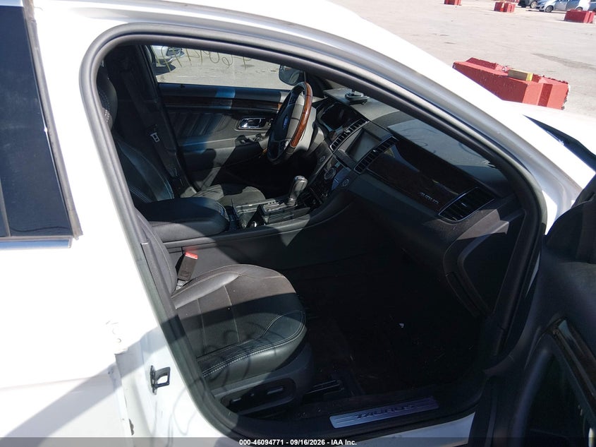 2013 FORD TAURUS auction photo 5