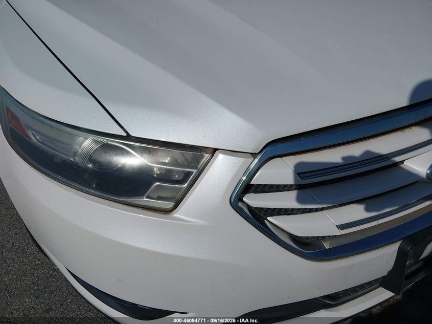 2013 FORD TAURUS auction photo 6