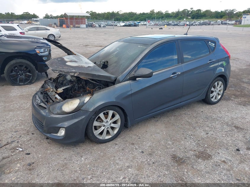 Vin: kmhcu5ae6cu033232, lot: 46594380, hyundai accent se 20122