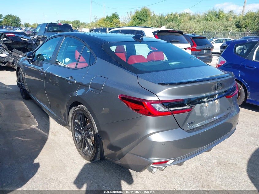 TOYOTA CAMRY - zdjęcie 3