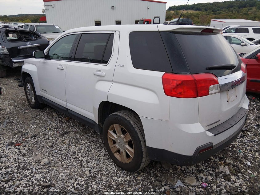 2011 GMC TERRAIN auction photo 3
