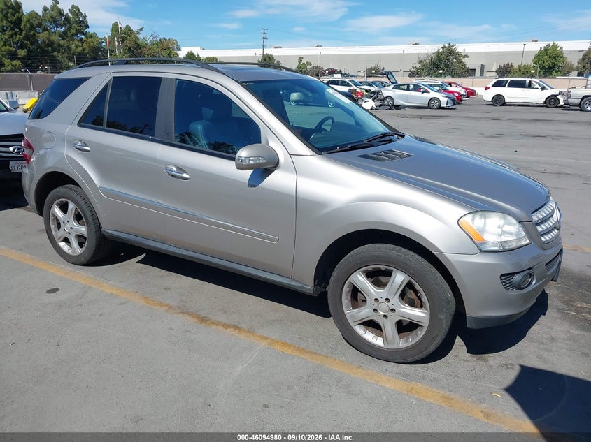 2008 MERCEDES-BENZ ML 350 auction photo 1