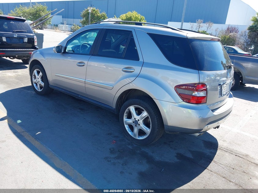 2008 MERCEDES-BENZ ML 350 auction photo 3