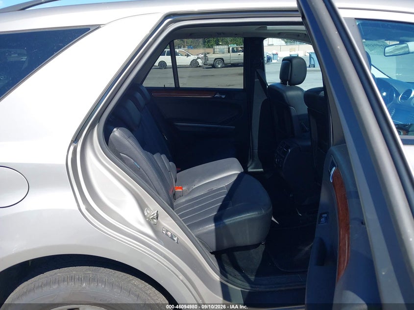2008 MERCEDES-BENZ ML 350 auction photo 8