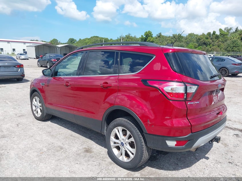 Vin: 1fmcu9gd3jud05125, lot: 46594607, ford escape se 20183