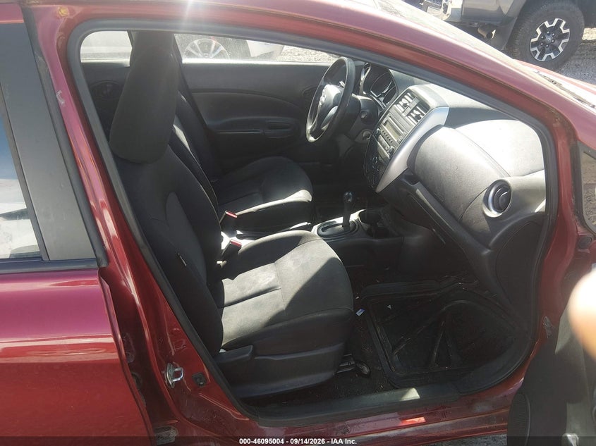 2016 NISSAN VERSA NOTE auction photo 5