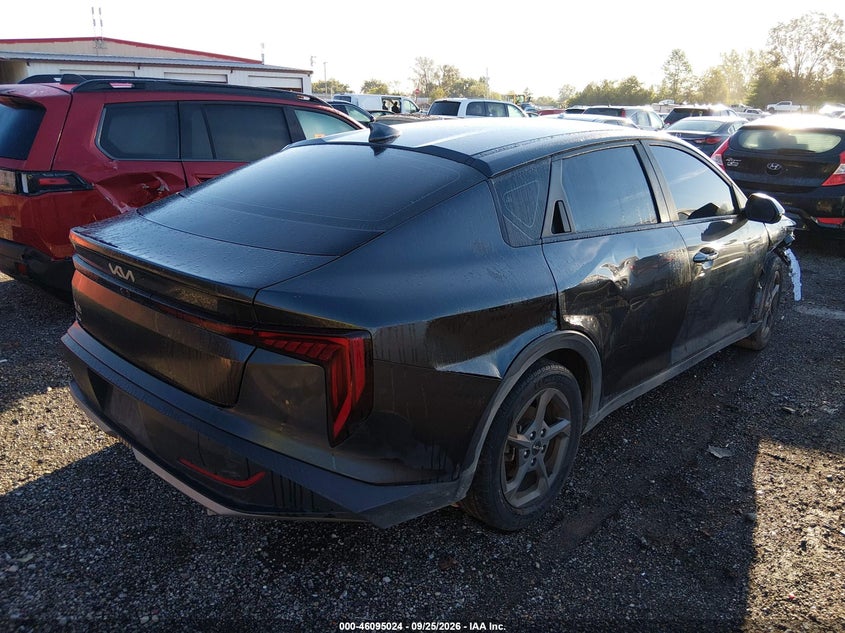 Vin: 3kpft4de2se093614, lot: 46594631, kia k4 lxs 20254
