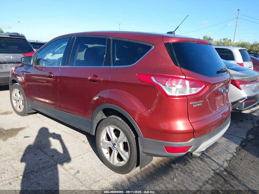 Vin: 1fmcu9gx6guc55243, lot: 46594697, ford escape se 20163