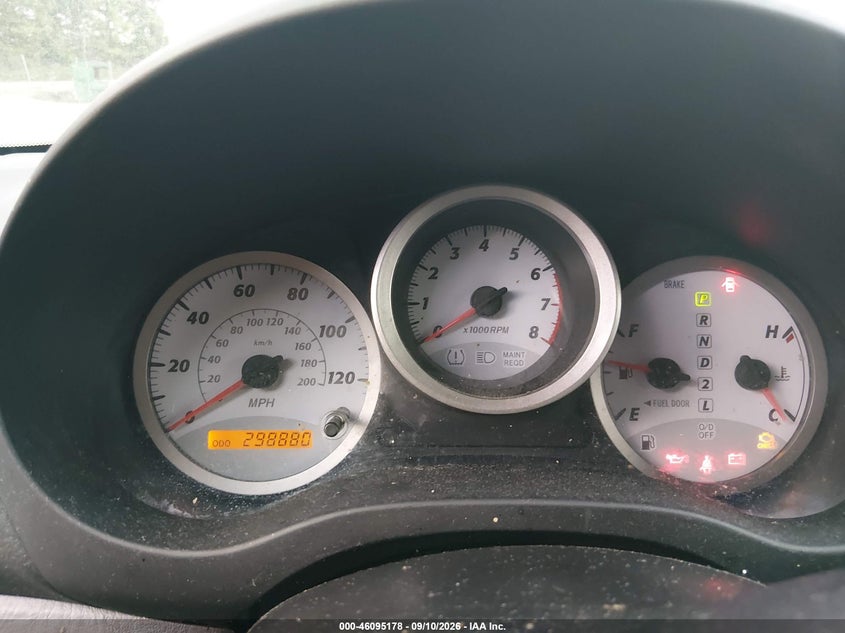 2005 TOYOTA RAV4 auction photo 7