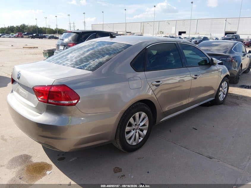 Vin: 1vwap7a36dc138662, lot: 46594794, volkswagen passat 2.5l wolfsburg edition 20134