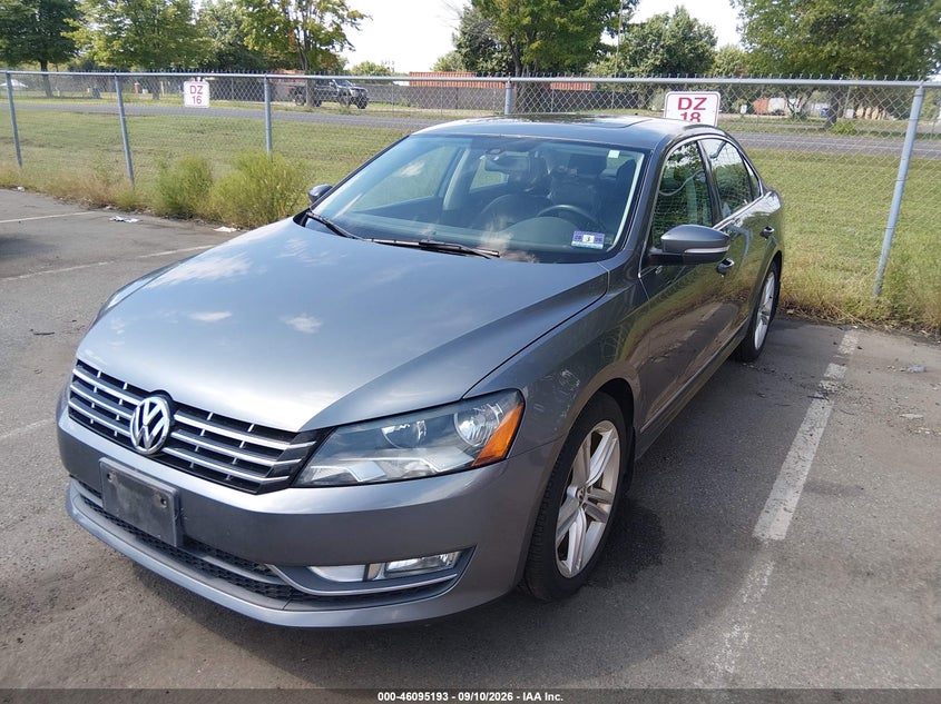 2015 Volkswagen Passat, Обычный износ, IAAI, VIN 1VWCT7A34FC056095 — фото 2