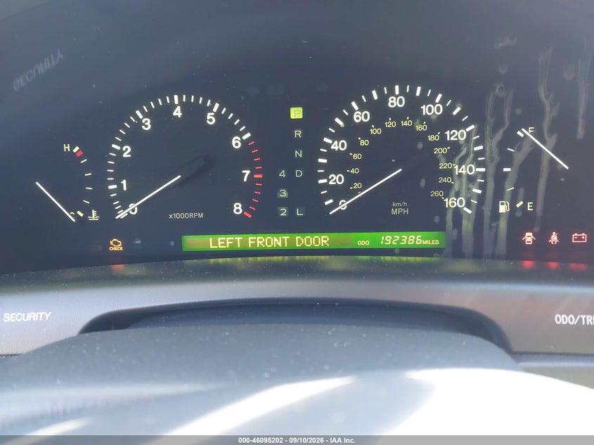 1999 LEXUS LS 400 auction photo 7