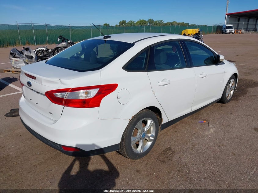Vin: 1fadp3f2xel403860, lot: 46594910, ford focus se 20144