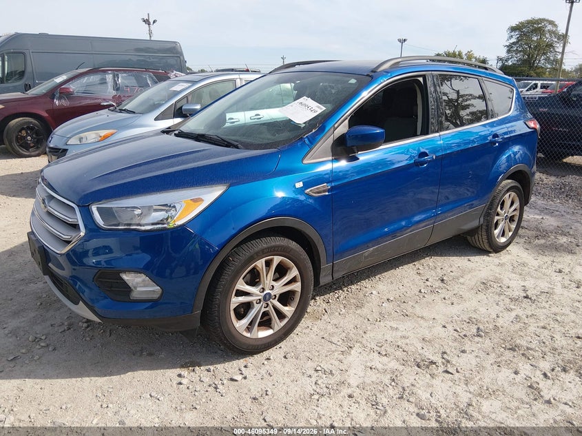 Vin: 1fmcu0gd7jud26717, lot: 46594956, ford escape se 20182