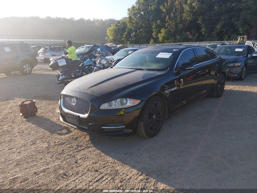 2011 JAGUAR XJ auction photo 2