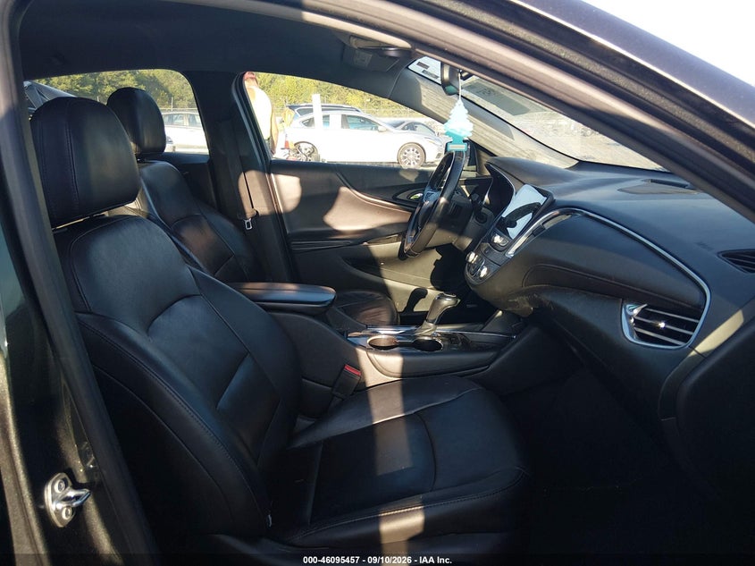 2016 CHEVROLET MALIBU auction photo 5