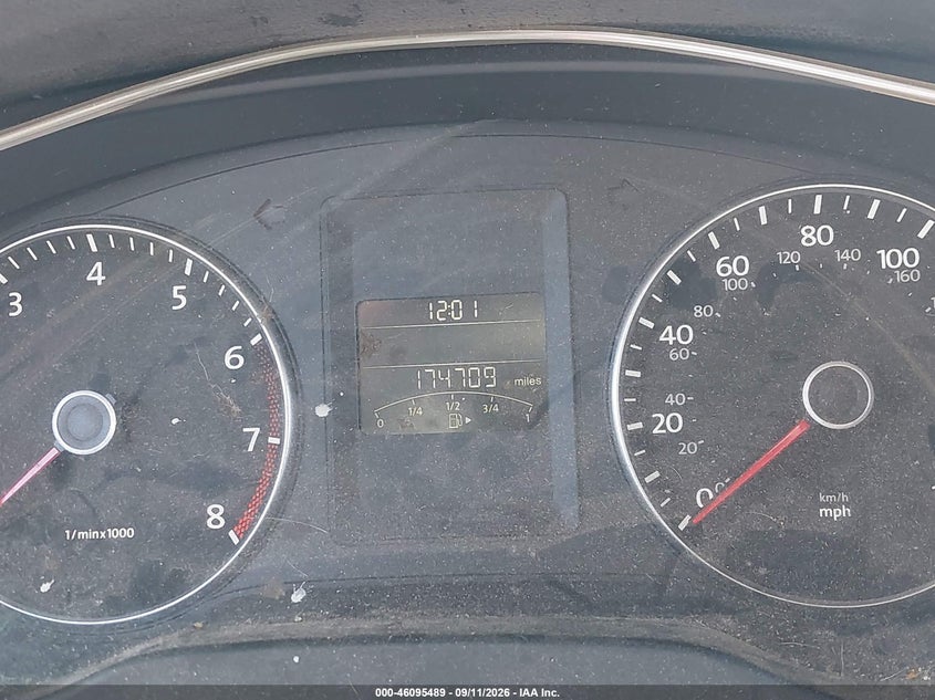 2012 VOLKSWAGEN JETTA auction photo 7