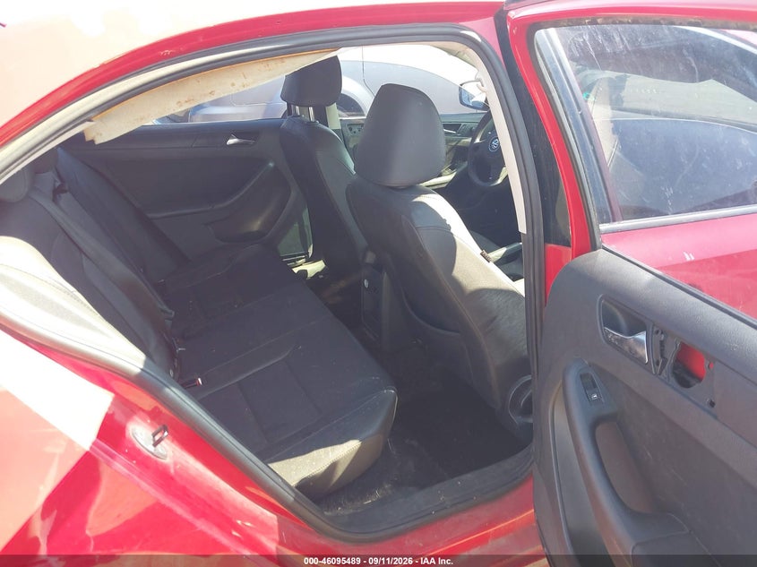 2012 VOLKSWAGEN JETTA auction photo 8