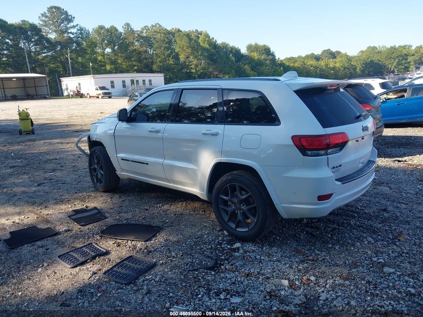 JEEP GRAND CHEROKEE - zdjęcie 3