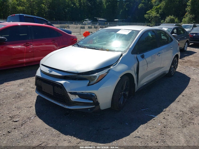 TOYOTA COROLLA - zdjęcie 2