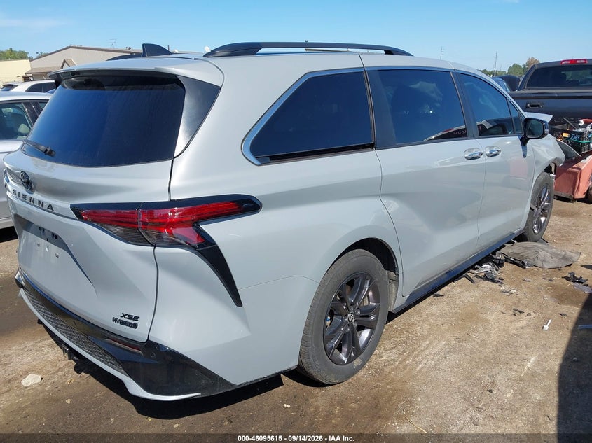 Vin: 5tdcskfc6rs140729, lot: 46595222, toyota sienna xse 20244