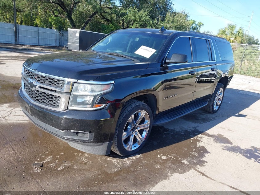 2018 CHEVROLET SUBURBAN auction photo 2