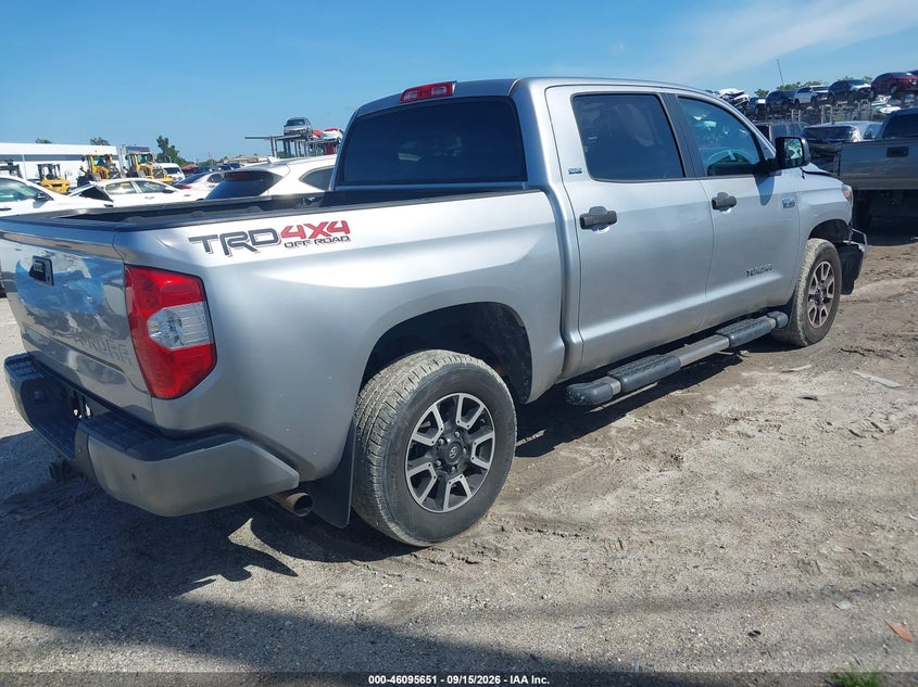 TOYOTA TUNDRA - zdjęcie 4