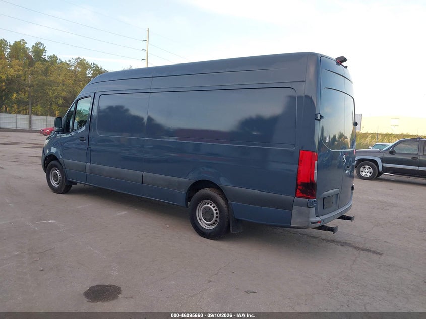 2019 MERCEDES-BENZ SPRINTER 2500 auction photo 3