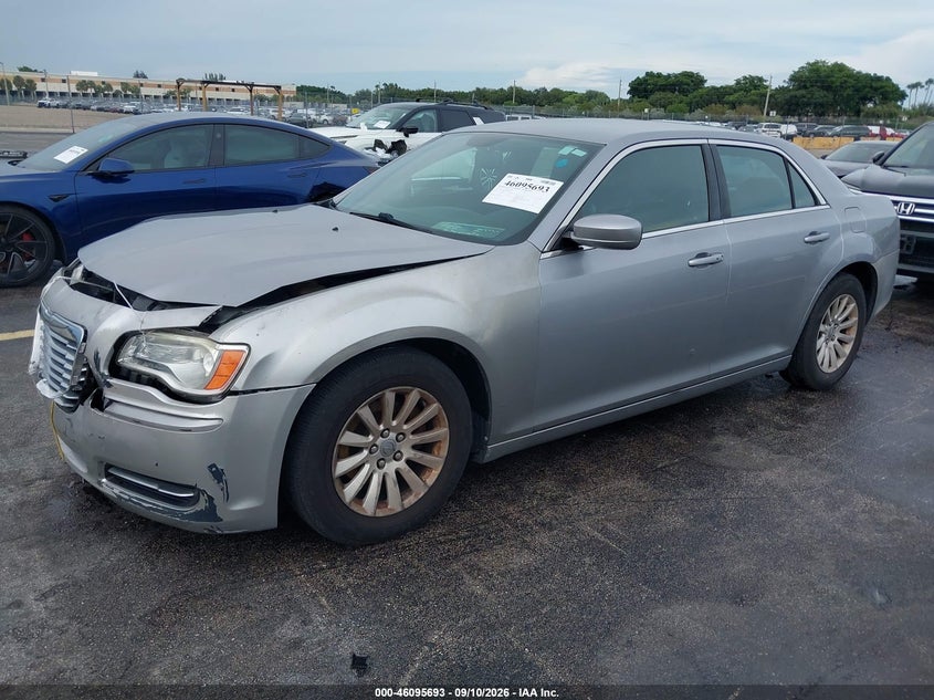 Vin: 2c3ccaag8eh379701, lot: 46595300, chrysler 300 20142