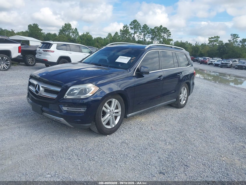 2013 MERCEDES-BENZ GL 450 auction photo 2