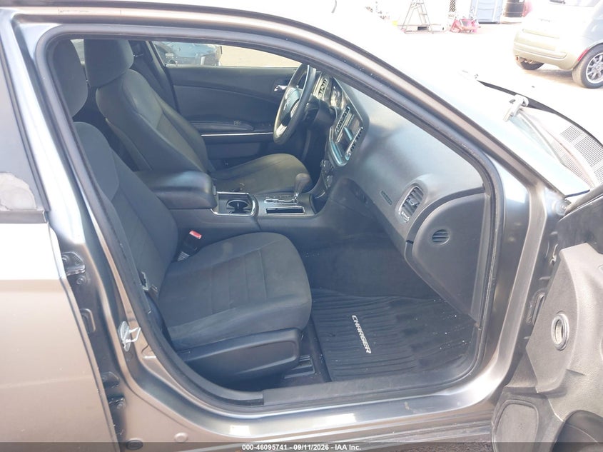 2011 DODGE CHARGER auction photo 5