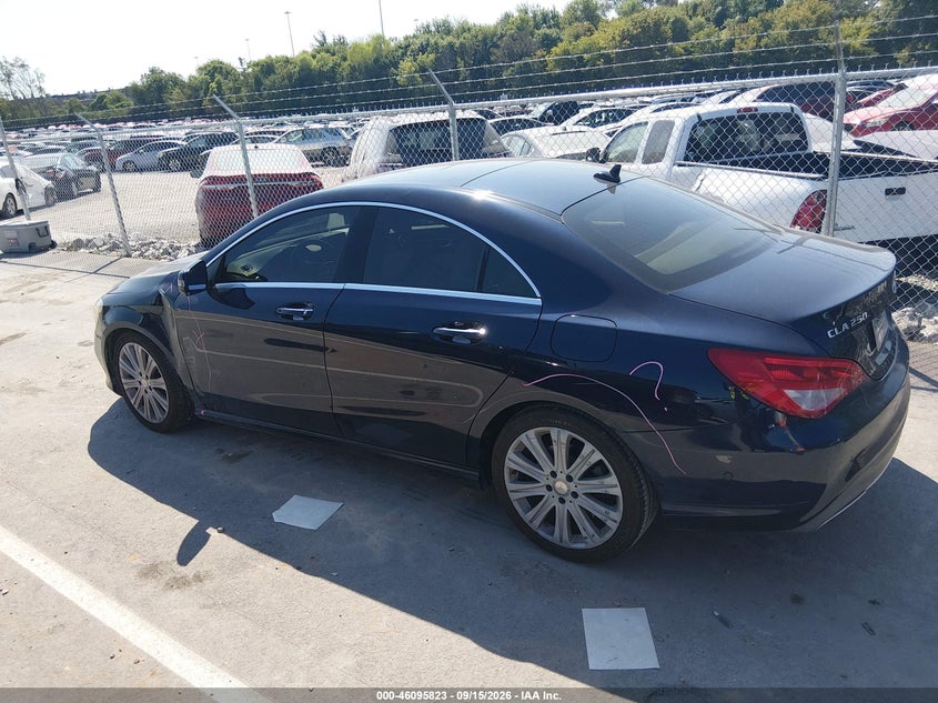 MERCEDES-BENZ CLA 250 - zdjęcie 14