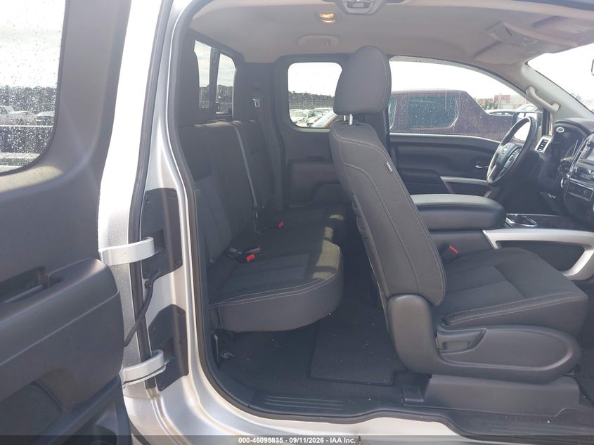 NISSAN TITAN 2017 VIN 1N6AA1C65HN566433