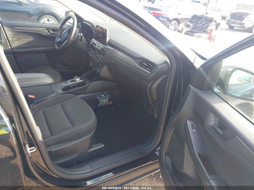2023 FORD ESCAPE auction photo 5