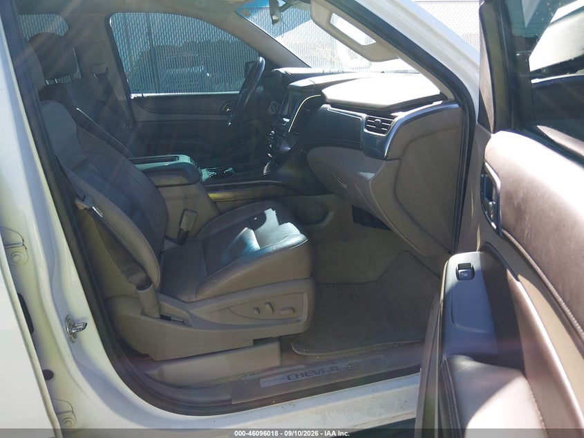 2017 CHEVROLET TAHOE auction photo 5